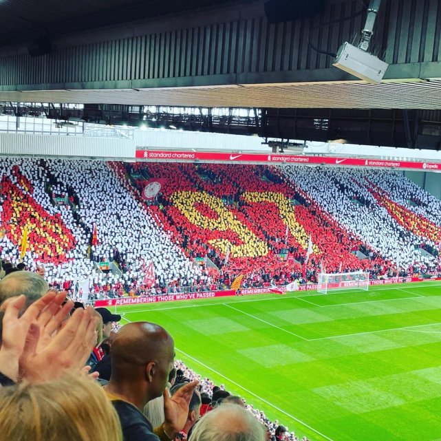 包含阿扎伦卡重返赛场，出色防守首场状态出色，利物浦观众沸腾！的词条-爱游戏中国